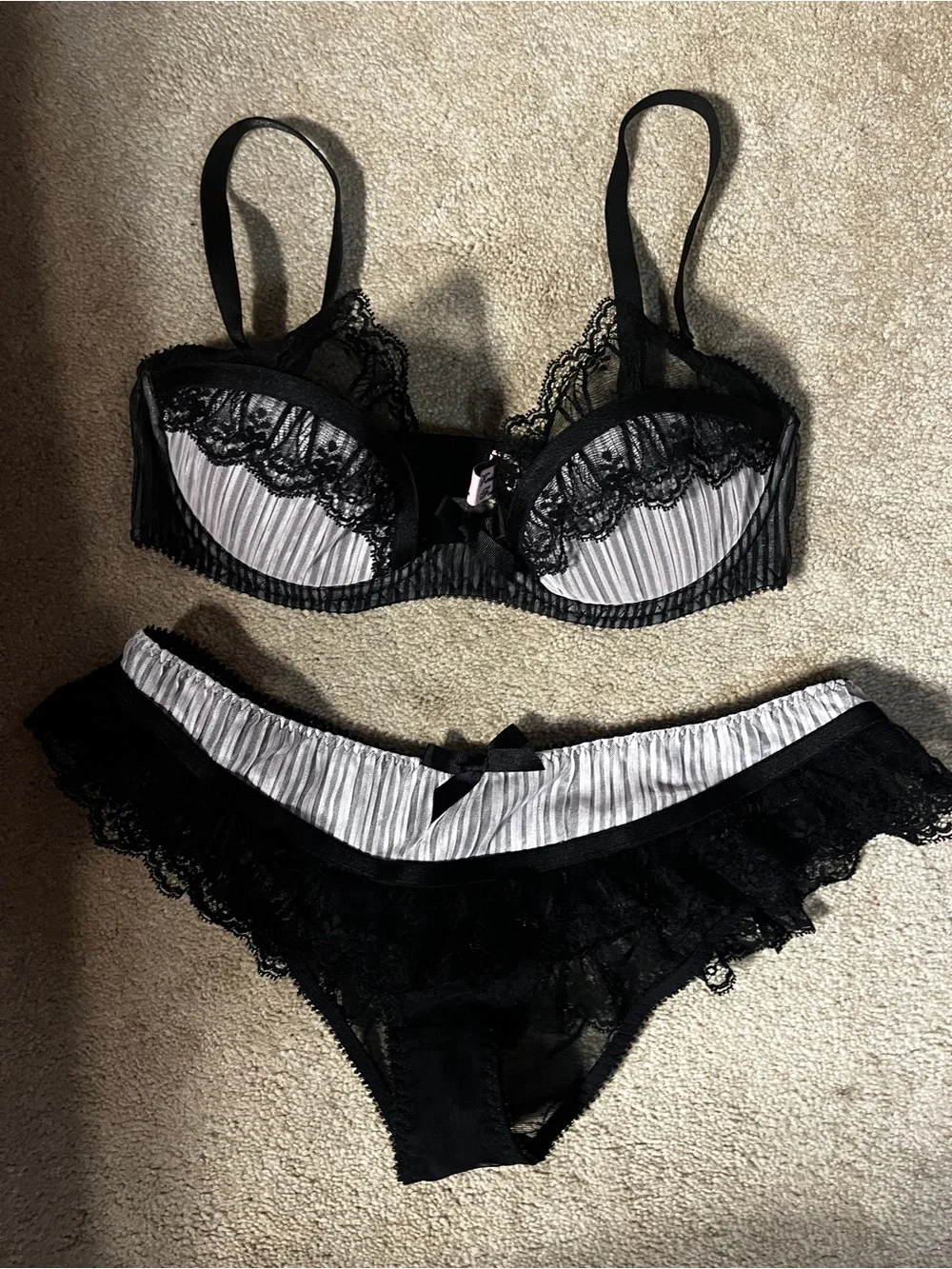 Agent provocateur Black & pink Lace Trim Bra, brief, thong Fifi set